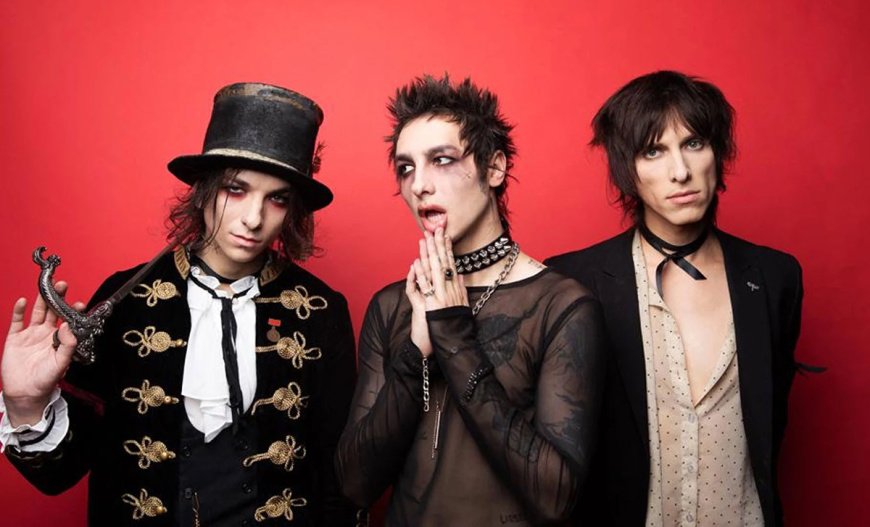 Palaye Royale